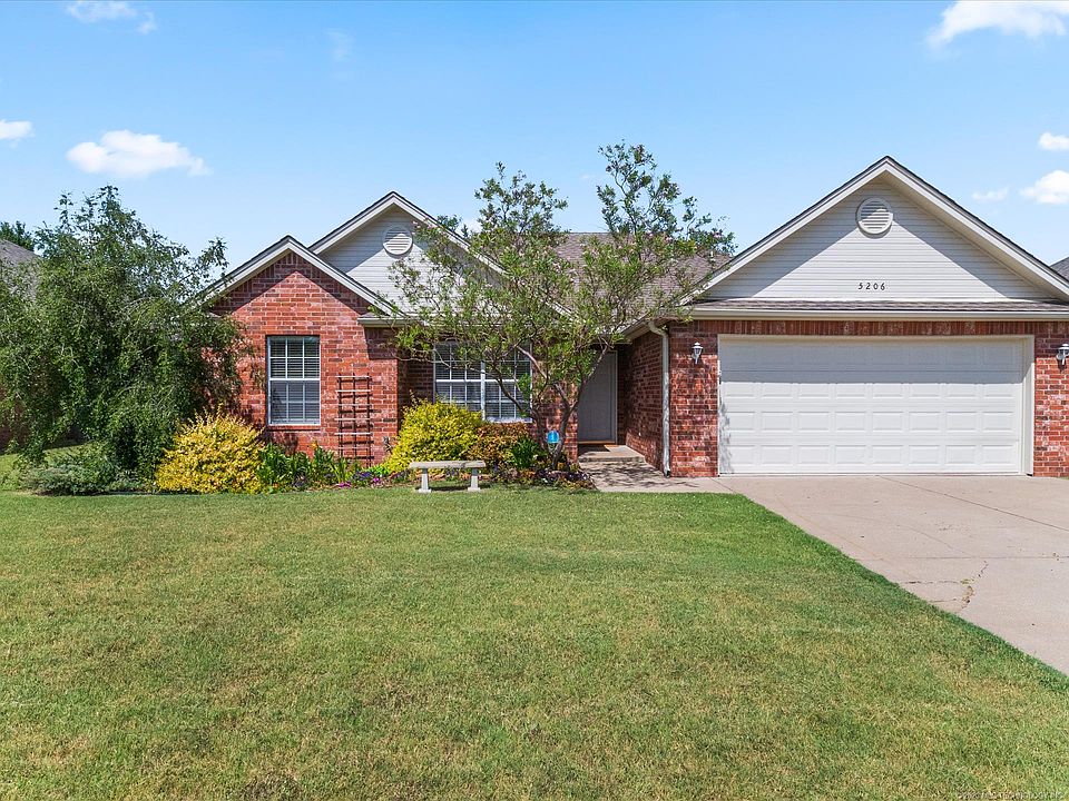 1st image of 5206 S Redbud Dr W
