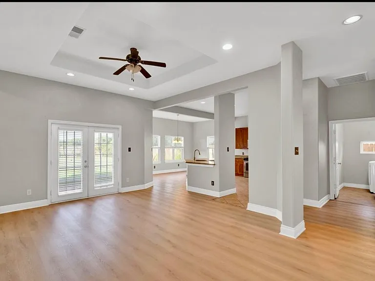 5395 Kyla Cir — Photo 2