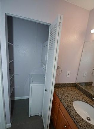 4th image of 12520 NE 145th St #44