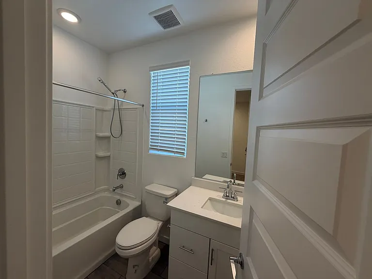 36375 W Leonessa Ave — Photo 15