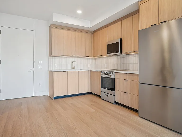 499 President St #336 — Photo 10