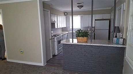 2nd image of 412 SE 4th St