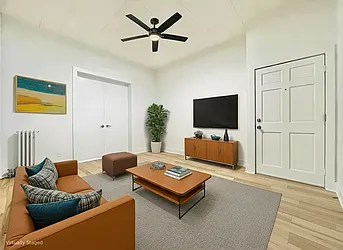 374 Bleecker Street, #1