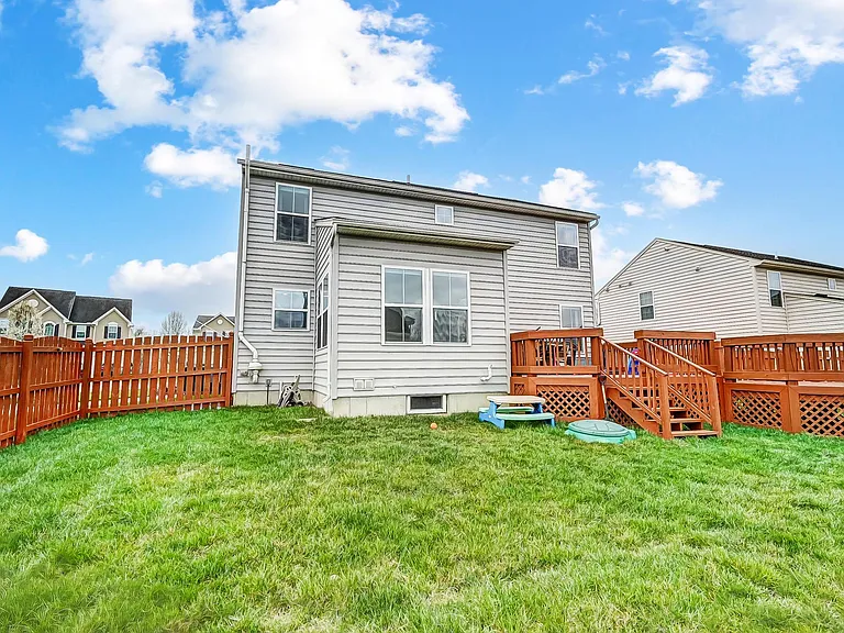 1404 Artesian Ln — Photo 53