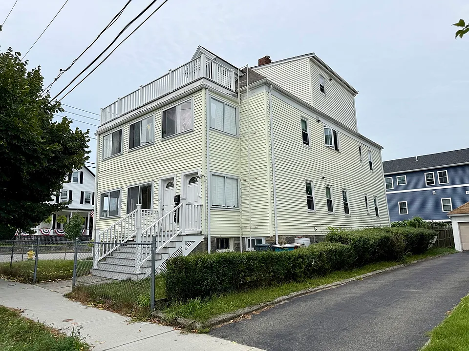 115 Elmwood Ave #115