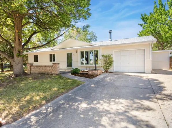 513 N Impala Dr, Fort Collins, CO 80521