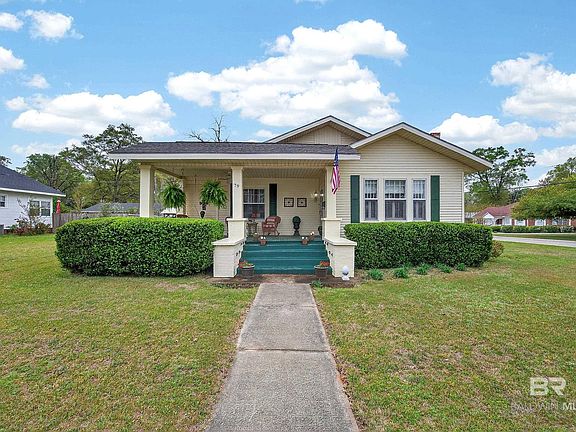 2nd image of 79 Mims St