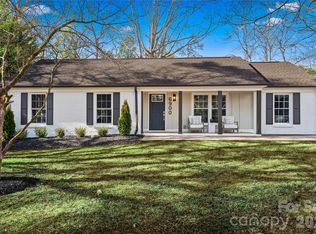 6900 Valley Haven Dr, Charlotte, NC 28211