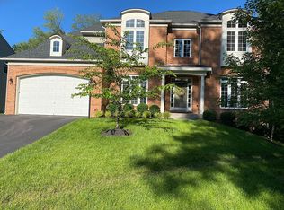 10649 Smith Pond Ln, Manassas, VA 20112