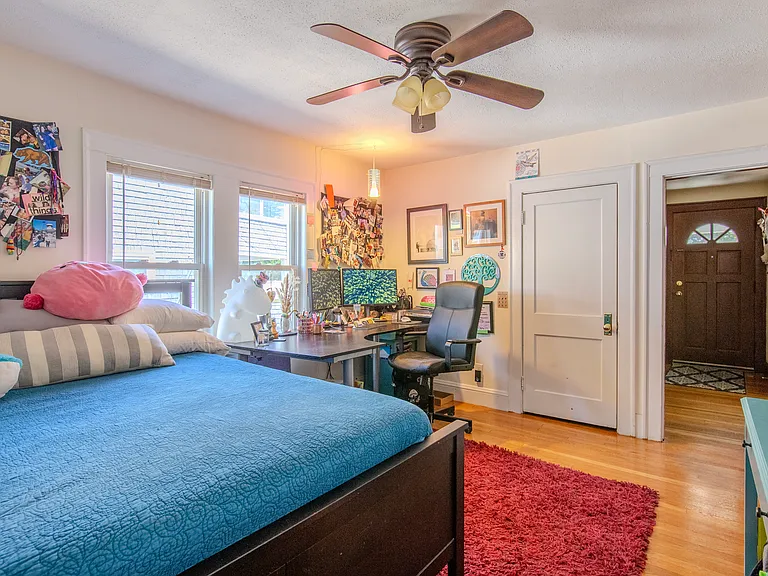 78 Governor Winthrop Rd — Photo 12