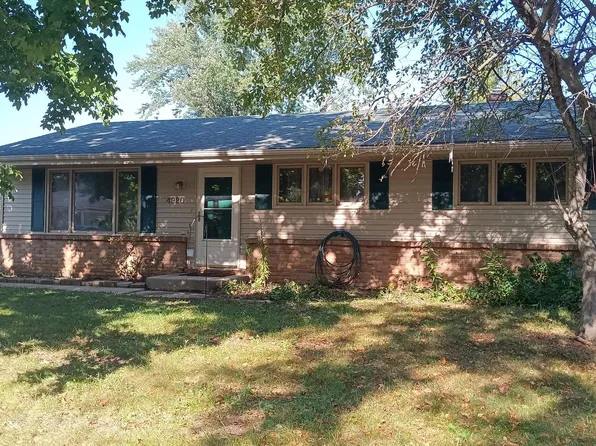 4920 Fletcher Pl, Rockford, IL 61108