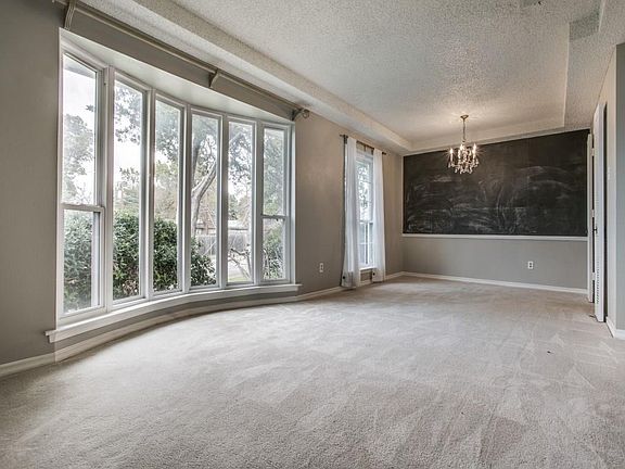 3rd image of 3750 Kiest Knoll Dr