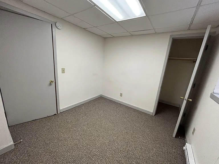 115 E Gorham St #4 — Photo 24