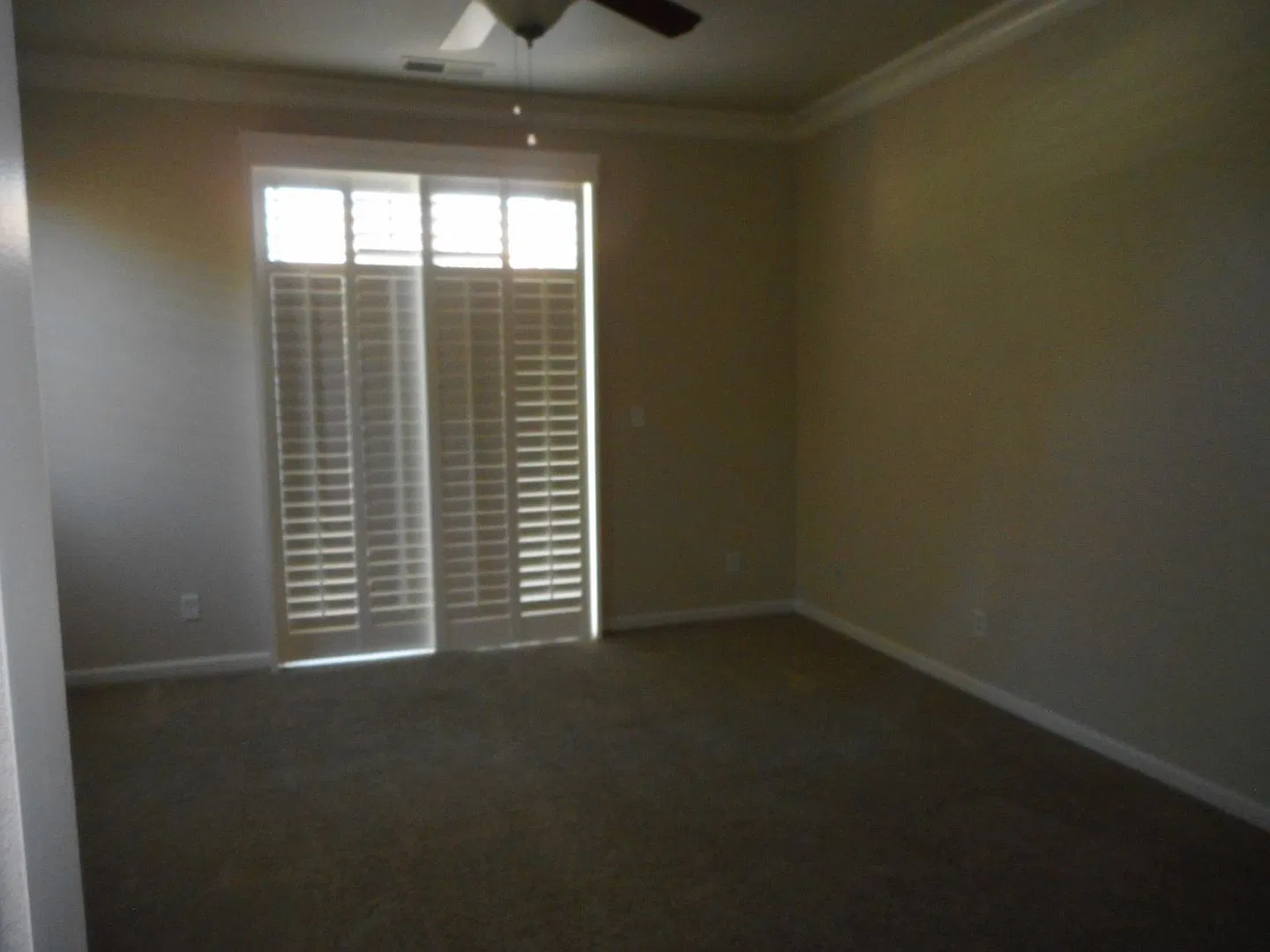 3992 Heritage Lane — Photo 4