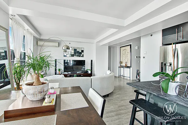 Rented by Compass | media 11