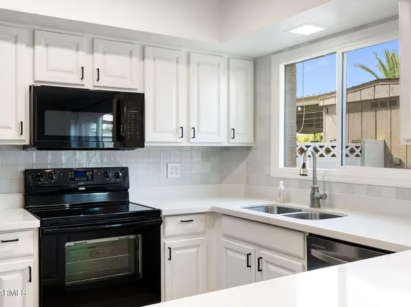 8548 E MCDONALD Drive, Scottsdale, AZ 85250
