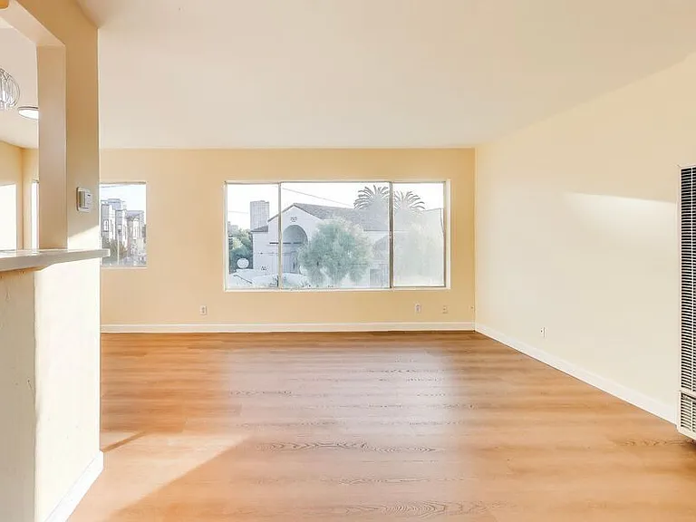 295 Buchanan St #202 — Photo 2