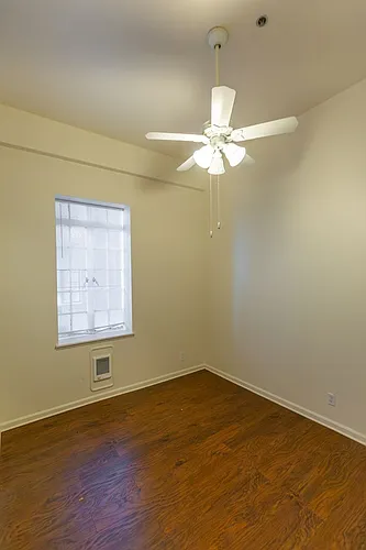 Floor plan 301