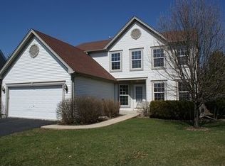 8227 Mourning Dove Ct, Woodridge, IL 60517