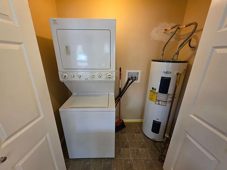 5014 Sunsuite Trl — Photo 13