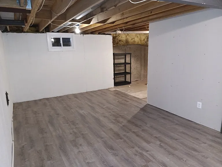 345 Silver Ridge Dr — Photo 23