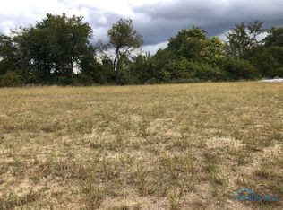 5553 Olive Tree Ln, Monclova, OH 43542