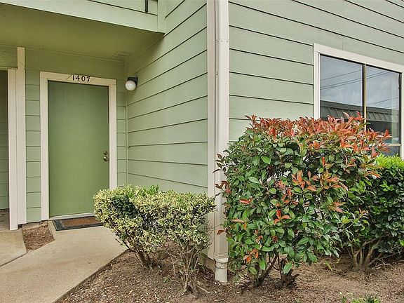 2nd image of 14777 Wunderlich Dr APT 1407