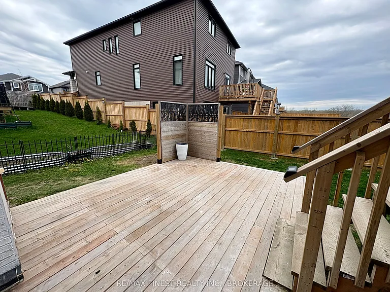1621 Brookedayle Ave — Photo 10
