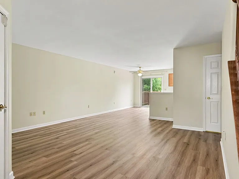7225 Capital Dr #1 — Photo 3