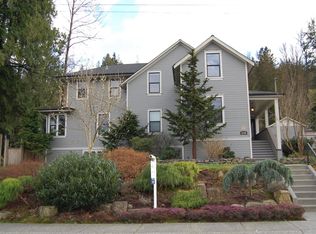 2209 Saint George St, Pt Moody, BC V3H 2G1