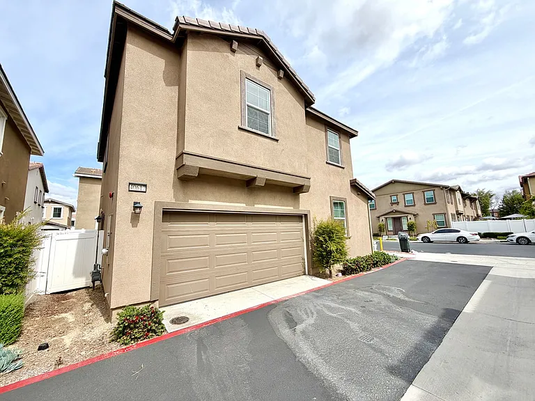 40617 Birchfield Dr — Photo 5