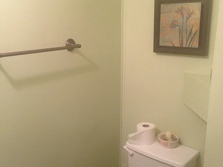 2306 Virginia Ave — Photo 15