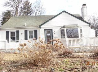 111 Floral Dr, Gaithersburg, MD 20877