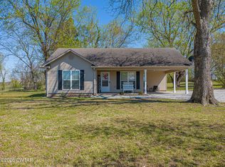 916 Landfill Rd, Brownsville, TN 38012