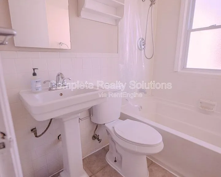 10200 Tappan Dr — Photo 19