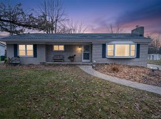 2138 Gratiot Blvd, Marysville, MI