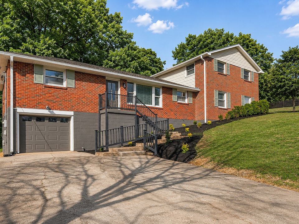 1st image of 1320 Bellshire Dr