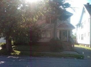 15987 Nelamere Rd, East Cleveland, OH 44112