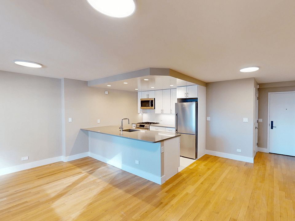 1st image of 80 N Moore St #8013D