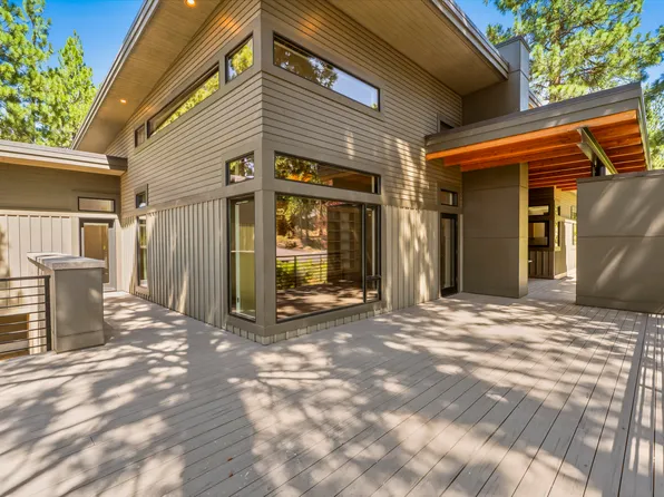 19450 Bainbridge Ct, Bend, OR 97702
