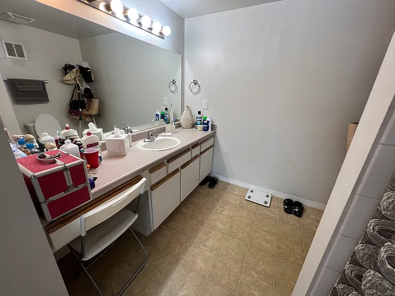 151 SW 117th Ave #207 — Photo 37