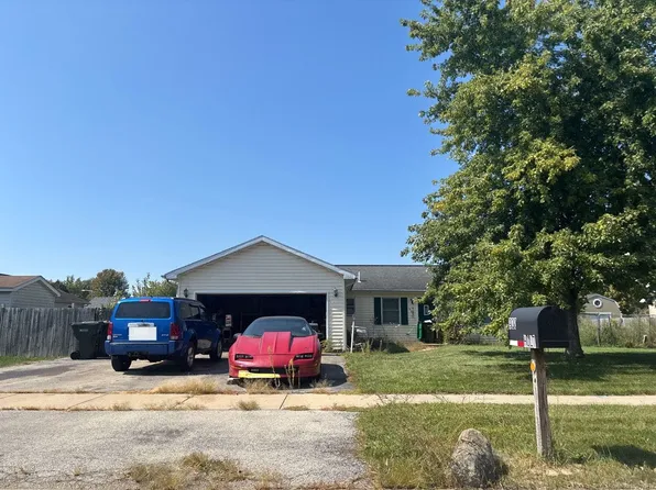 920 N Mabel Ct, Braidwood, IL 60408