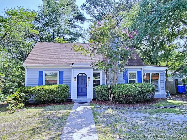 447 Rollingwood Cir, Fayetteville, NC 28305