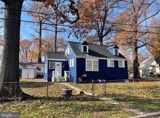 5734 Eastpine Dr, Riverdale, MD 20737