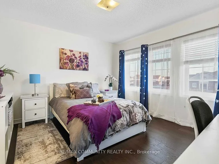 64 Bill Hutchinson Cres — Photo 18
