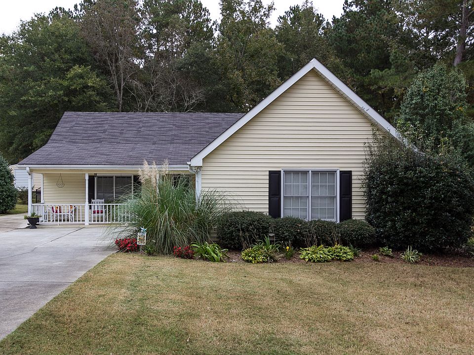 1st image of 610 Doe Ln
