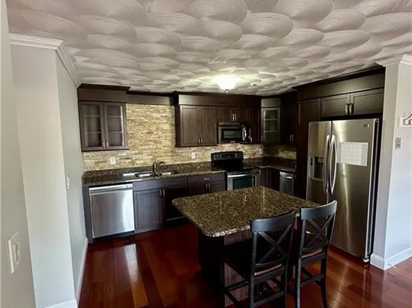 200 Manville Hill Rd #E114, Cumberland, RI 02864