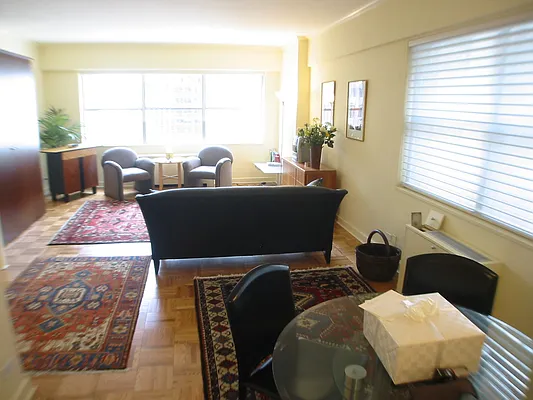 Rented by REGII | media 20