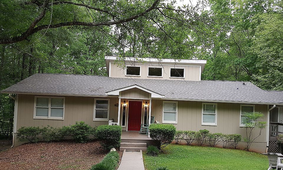 2nd image of 477 Lakeview Hts