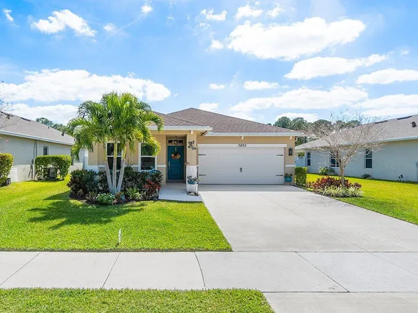 3890 SE Lee Street, Stuart, FL 34997